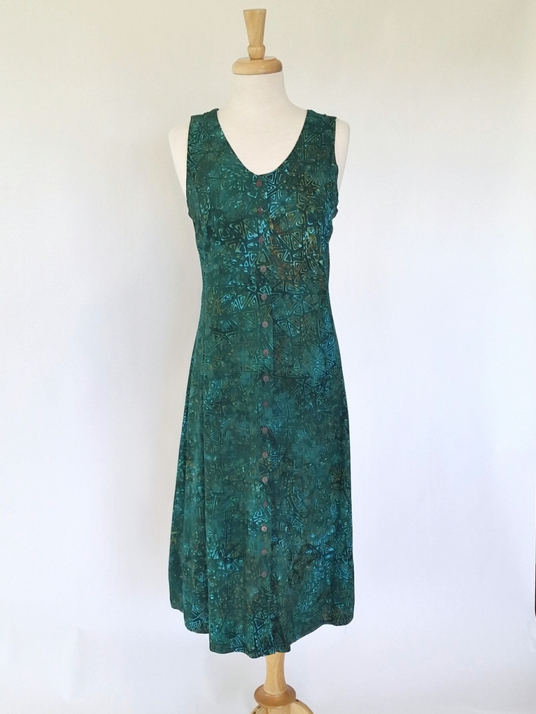 Long Dress Italia in Green Pyramid : Very Vineyard, Original Clothing ...