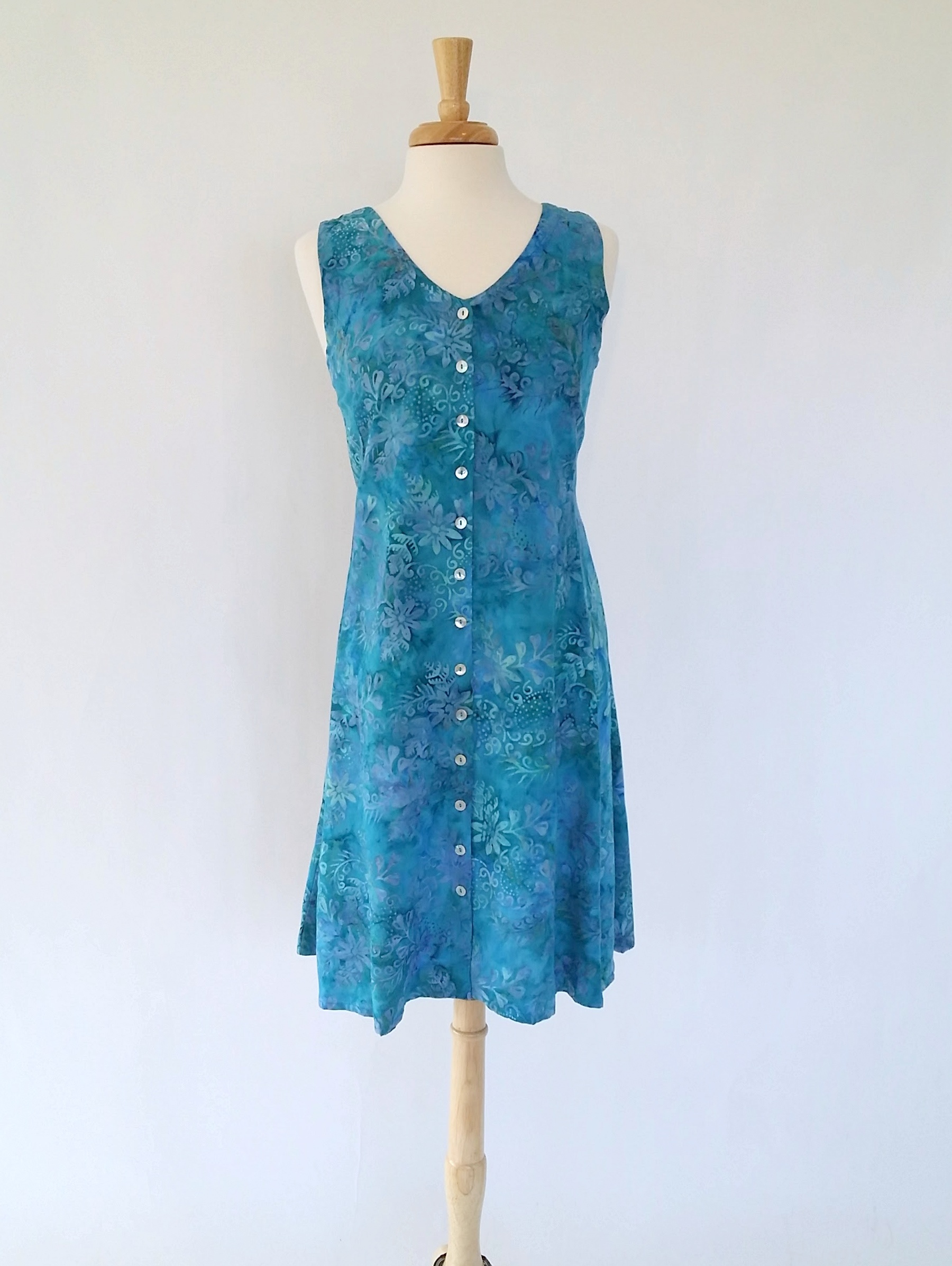 Short Dress Italia in Crystal : Very Vineyard, Original Clothing for ...